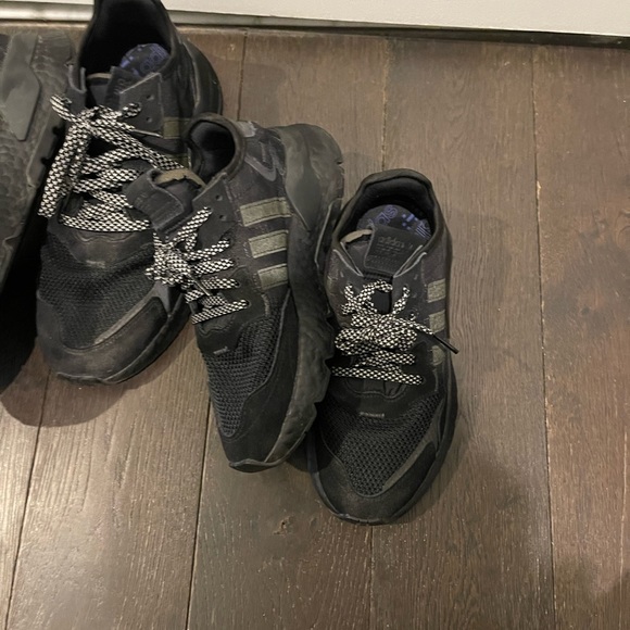 Adidas shoes Men size 10 and boys size 4.5 - Picture 5 of 5